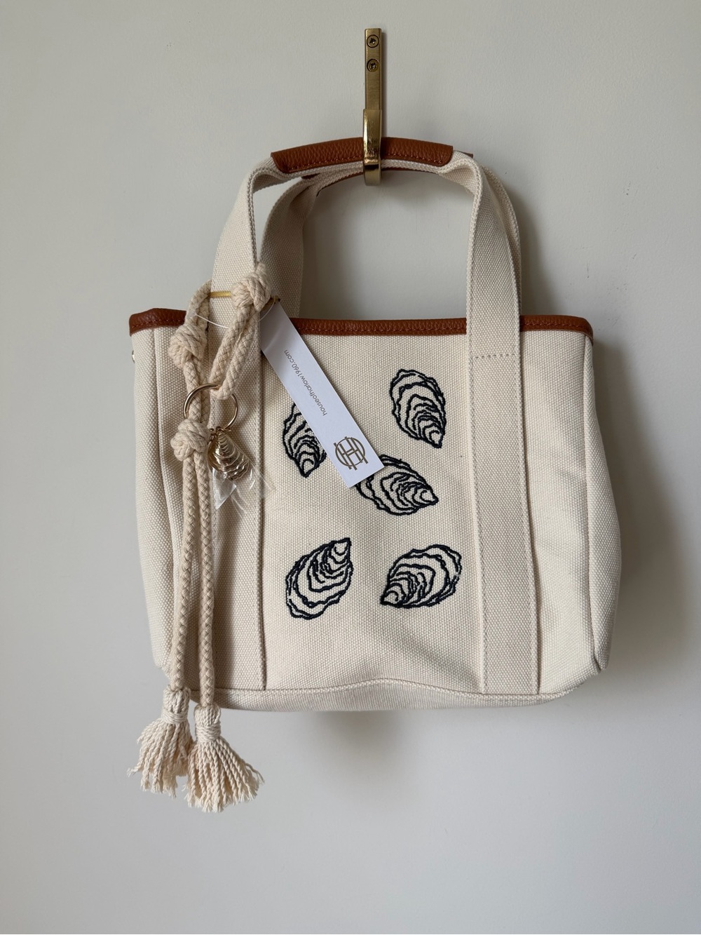 House of harlow 1960 cream Oyster Embroidered leather trim Tote Bag